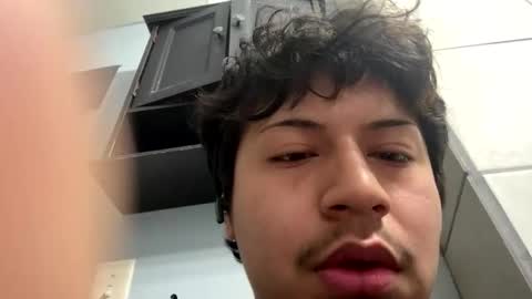 Snapshot of rico4uu chatting on 5, 2, 2026 rico4uu online show from 5, 2, 2026