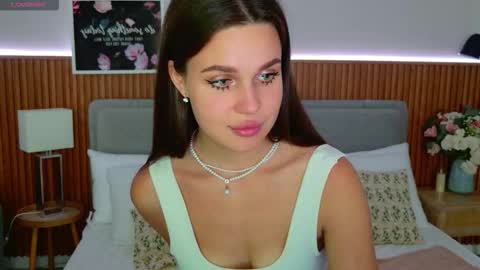 Rihanna online show from 9, 9, 2025