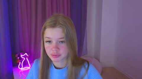 Snapshot of riinaaa chatting on 8, 10, 2025 Rina online show from 8, 10, 2025