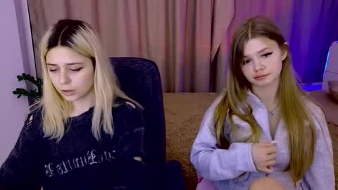 Snapshot of riinaaa chatting on 21, 12, 2025 Rina online show from 21, 12, 2025