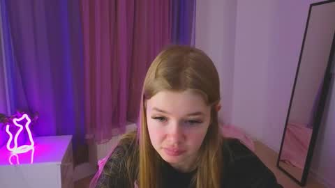 Snapshot of riinaaa chatting on 12, 1, 2026 Rina online show from 12, 1, 2026