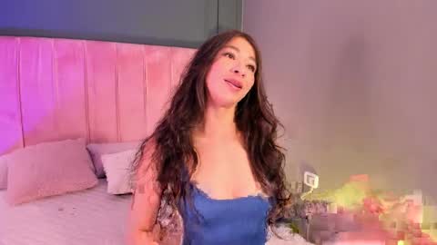 Snapshot of riley_bensongh chatting on 1, 5, 2026 Riley online show from 1, 5, 2026
