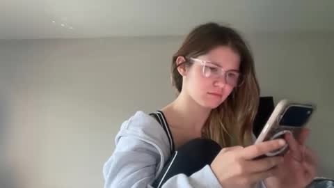Snapshot of riley_ray69 chatting on 29, 4, 2026 riley_ray69 online show from 29, 4, 2026