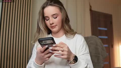 riley_reddd online show from 30, 3, 2026