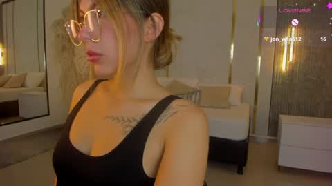 Riley Sierra online show from 9, 6, 2026