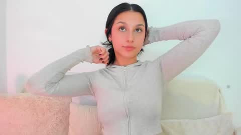 riley_tin online show from 27, 2, 2025