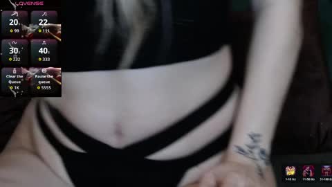 rileylannax online show from 21, 4, 2026