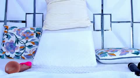 Riley online show from 7, 3, 2025