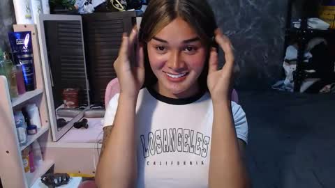 Snapshot of rinayui chatting on 9, 3, 2026 Rina online show from 9, 3, 2026