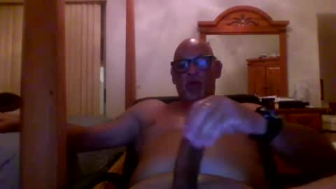 Snapshot of rionel chatting on 27, 12, 2024 RioNel online show from 27, 12, 2024