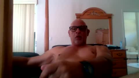 Snapshot of rionel chatting on 27, 2, 2025 RioNel online show from 27, 2, 2025