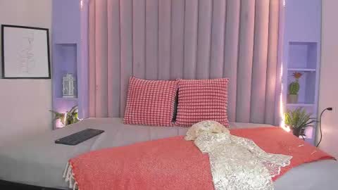 RIRI  online show from 14, 10, 2025