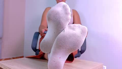 RIRI  online show from 13, 3, 2026