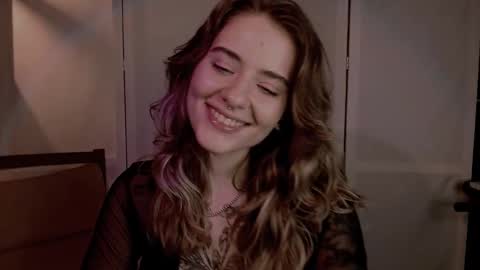 risha_laass online show from 18, 12, 2024