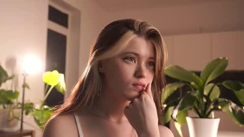 Akemi online show from 5, 3, 2026