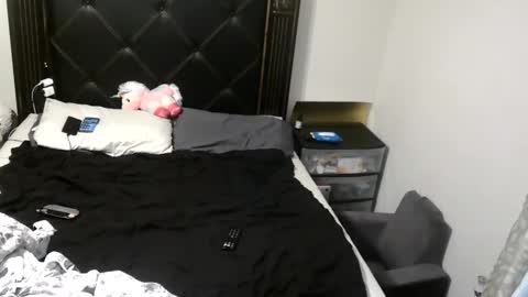 River Saint online show from 15, 9, 2025