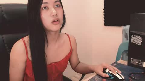 riyah_parker online show from 23, 5, 2026