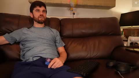 Ryan aka KeylimeRy online show from 29, 9, 2025