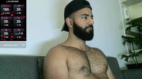 Snapshot of roa32sebas chatting on 10, 12, 2024 SebasRoa online show from 10, 12, 2024