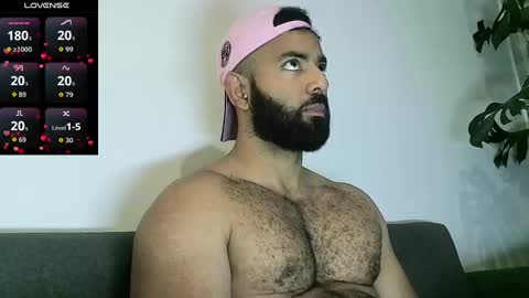 Snapshot of roa32sebas chatting on 27, 10, 2025 SebasRoa online show from 27, 10, 2025