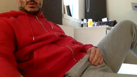 20cm online show from 11, 2, 2025