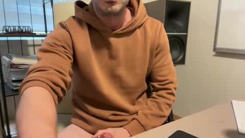 20cm online show from 10, 10, 2025