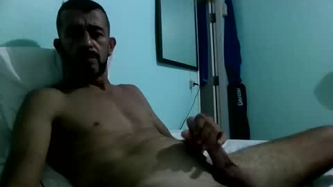 Snapshot of roadsidepicnic01 chatting on 17, 10, 2025 Daddy online show from 17, 10, 2025