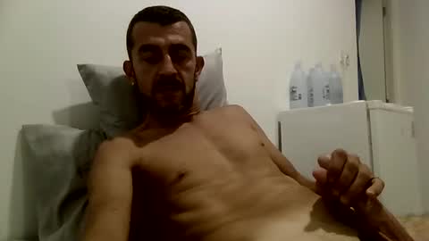 Snapshot of roadsidepicnic01 chatting on 19, 12, 2025 Daddy online show from 19, 12, 2025