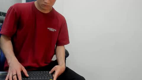 Roan Birkin online show from 19, 10, 2025