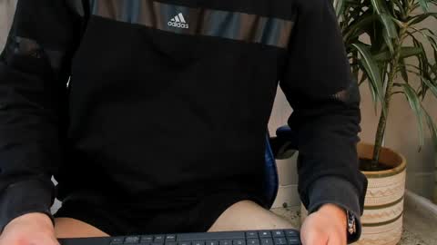 Roan Birkin online show from 21, 4, 2026