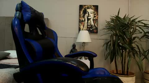 Roan Birkin online show from 28, 5, 2026