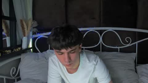 Robbie online show from 12, 5, 2026