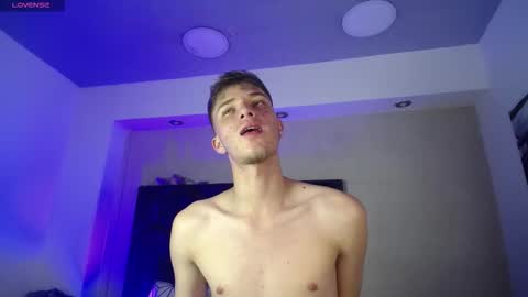 Snapshot of robbinblaze chatting on 15, 3, 2026 Robbin online show from 15, 3, 2026