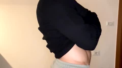 roberpierre_ho online show from 25, 2, 2026