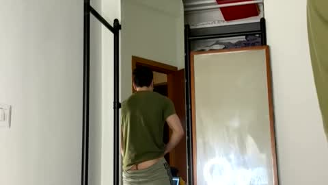 roberpierre_ho online show from 6, 3, 2026