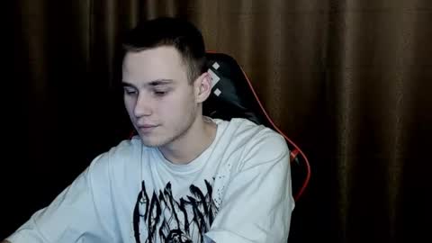 robert10211 online show from 21, 1, 2025