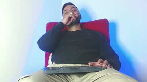 Snapshot of robert_leroy chatting on 6, 6, 2026 Stiven - online show from 6, 6, 2026