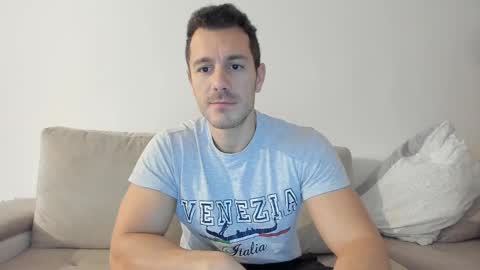 roberto4ever online show from 17, 2, 2025