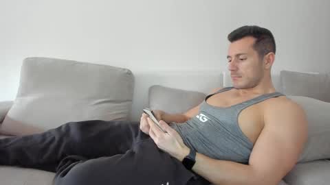 roberto4ever online show from 28, 2, 2025