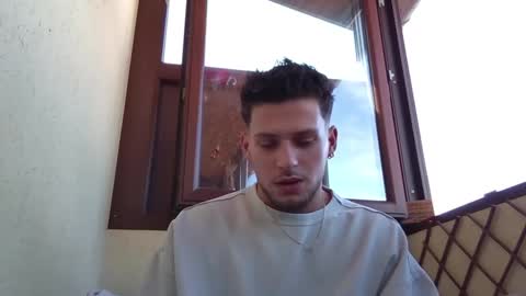 Roberto online show from 15, 9, 2025