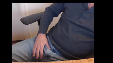 robidan6923 online show from 10, 1, 2025