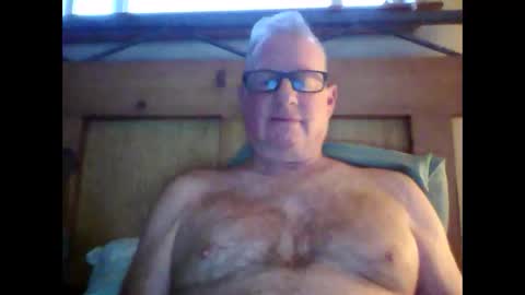 robo0000 online show from 6, 1, 2026