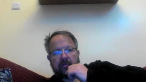 Snapshot of robxx32 chatting on 17, 5, 2026 robxx32 online show from 17, 5, 2026