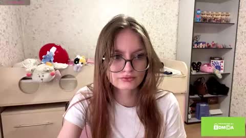 robynsentinella online show from 22, 2, 2026