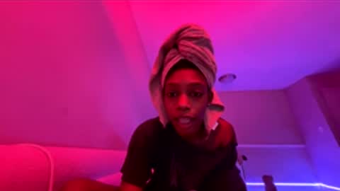 robynthegoddess online show from 11, 1, 2026