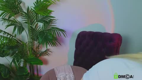rochelle_dolly online show from 17, 5, 2026
