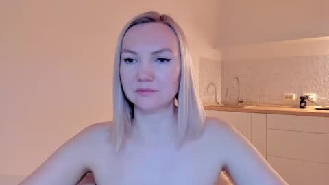 Snapshot of rock__baby chatting on 7, 3, 2025 rock__baby online show from 7, 3, 2025