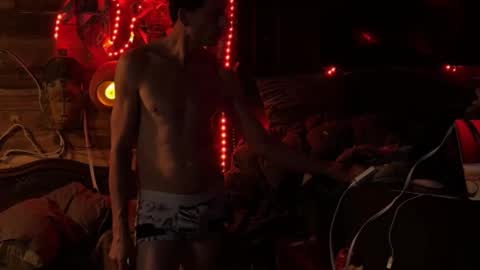 Snapshot of rockemx chatting on 28, 10, 2025 rockemx online show from 28, 10, 2025