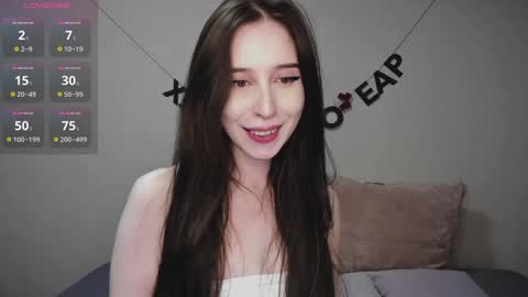 Snapshot of rocketsgirl chatting on 27, 12, 2024 rocketsgirl online show from 27, 12, 2024