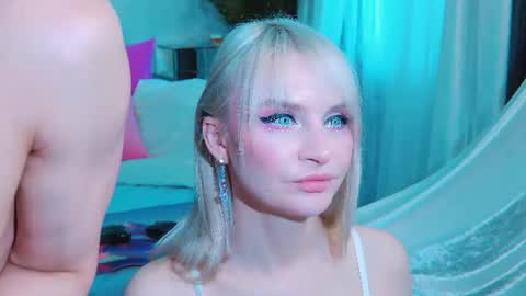 Lina and Den online show from 24, 7, 2026